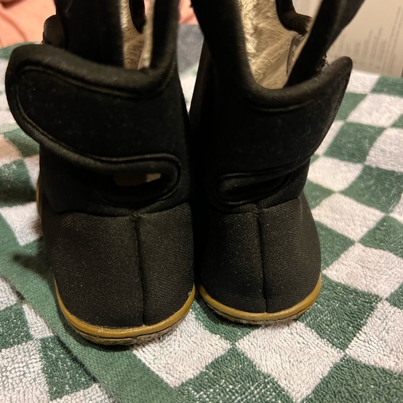 SOLD // Bogs winter boots - Picture 5 of 6